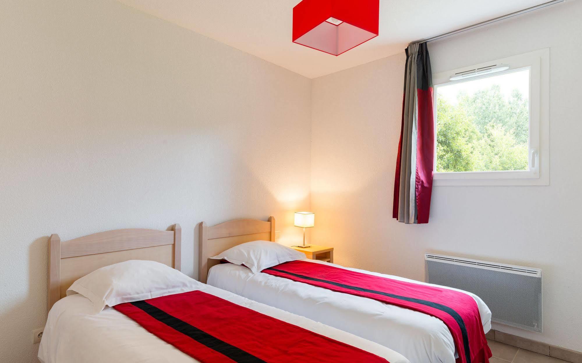 Ferienpark Lagrange Les Bastides De Lascaux 4*